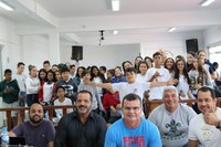 Alunos da Escola MONTE CARLO visitam a Câmara Municipal de Ilha Comprida.